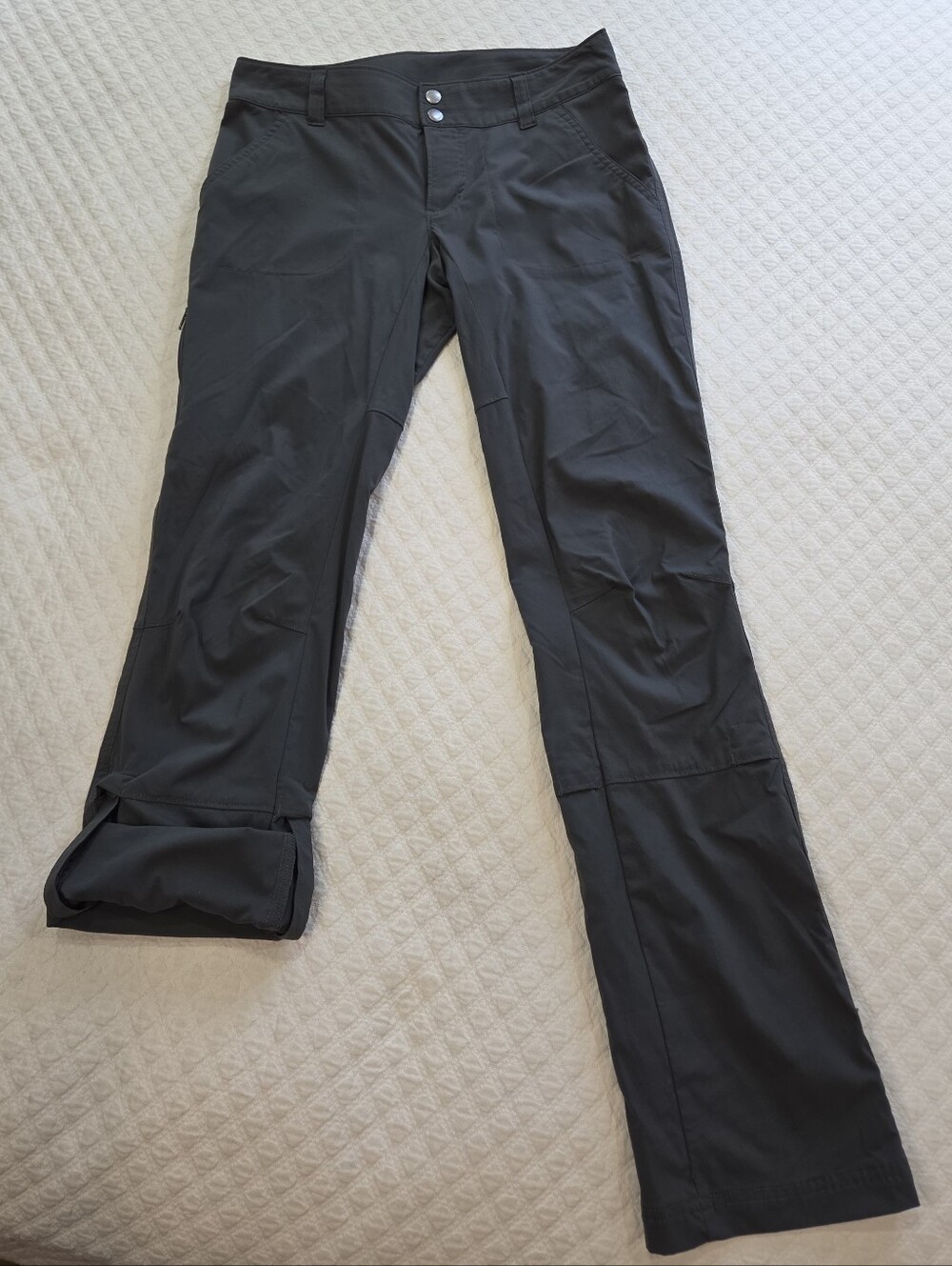 Columbia Convertible Hiking Pants Women's Size 4 Grey Roll Tab Capri Gorpcore